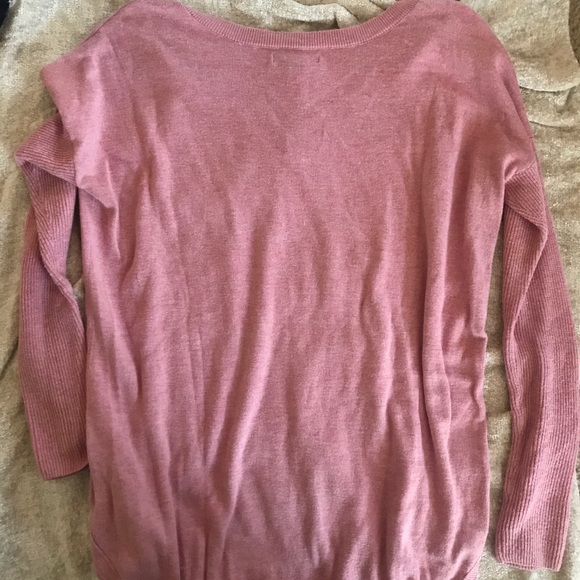 American Eagle Sweater - Picture 3 of 3
